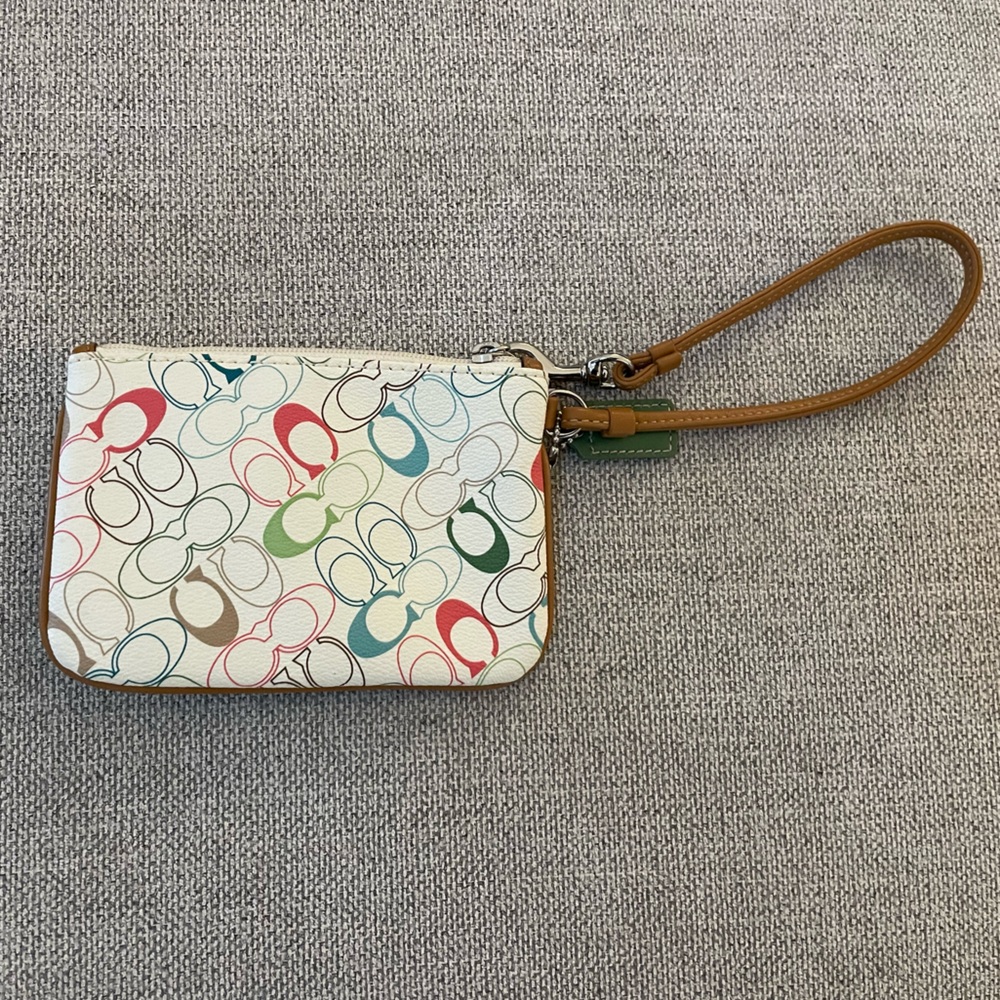 Coach Multicolor clutch NWOT - Picture 3 of 4